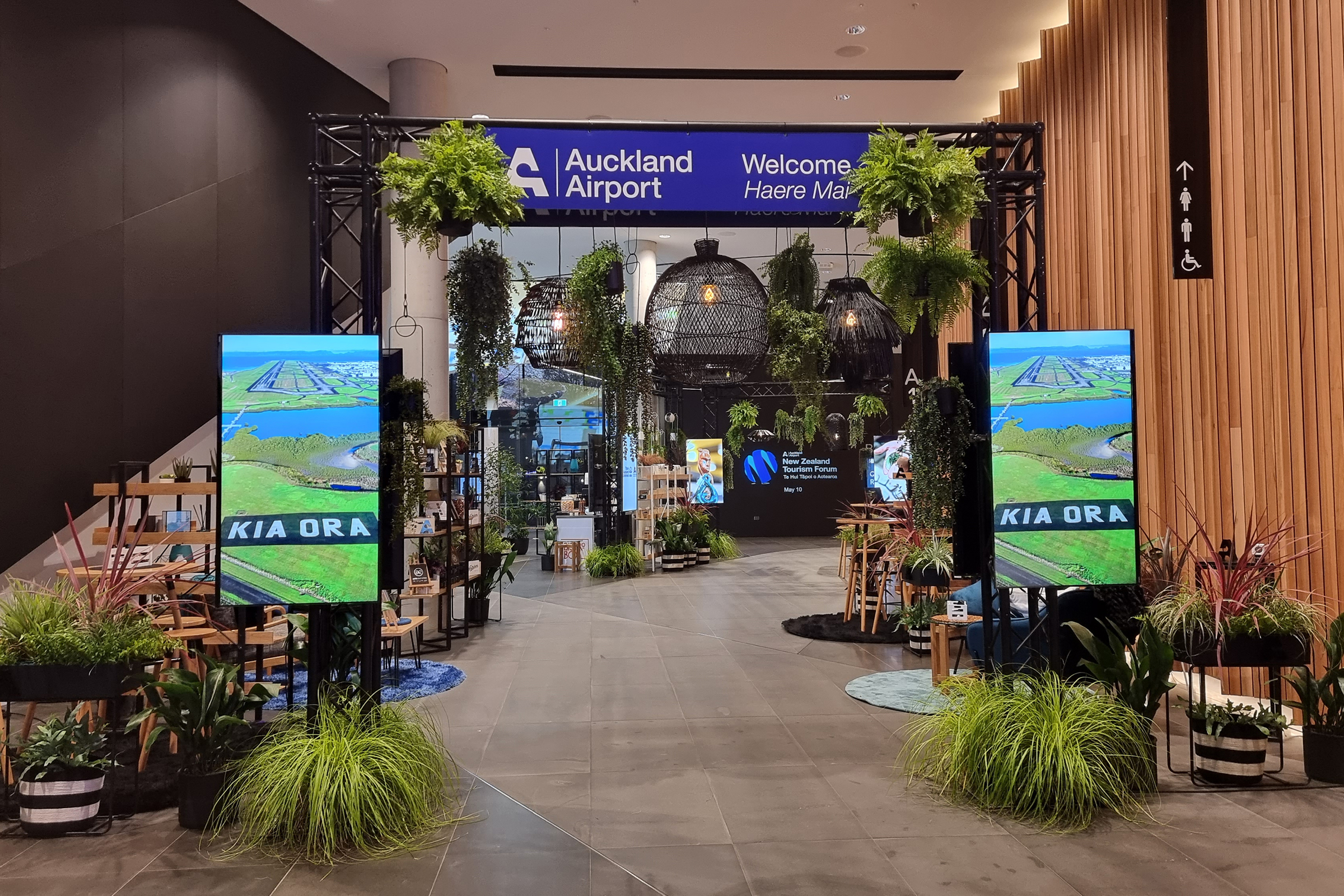 Exhibition Design ... Auckland Airport, TRENZ 2023